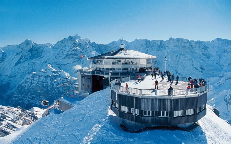 Đỉnh Jungfrau – địa điểm phải đến một lần trong đời
